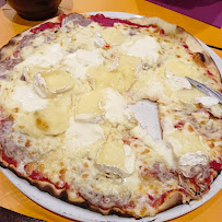 Plats et boissons du Pizzeria Little Italy à Yvetot - n°15