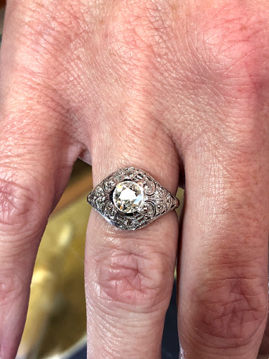 Jeweler «Riches Jewelers», reviews and photos, 1402 Hopmeadow St, Simsbury, CT 06070, USA