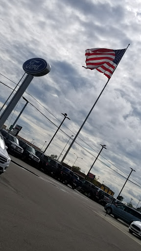 Ford Dealer «Wetzel Ford», reviews and photos, 4500 National Rd E, Richmond, IN 47374, USA