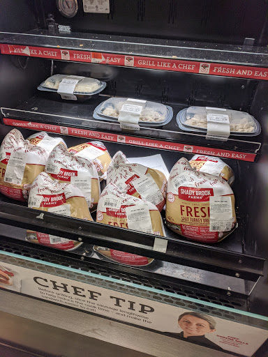 Grocery Store «Hannaford Supermarket», reviews and photos, 21 Essex Way, Essex Junction, VT 05452, USA