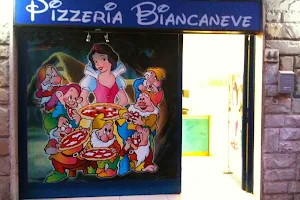 Pizzeria Biancaneve image