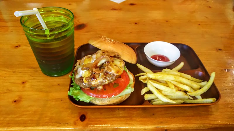 H S 沖縄県恩納村字冨着 ハンバーガー店 グルコミ