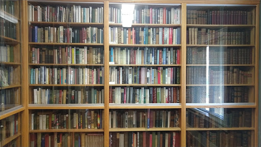 Used Book Store «Black Swan Books», reviews and photos, 505 E Maxwell St, Lexington, KY 40502, USA