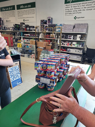 Discount Store «Bargain Hunt», reviews and photos, 1241 N Mt Juliet Rd #106, Mt Juliet, TN 37122, USA