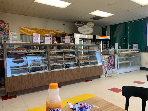 Donut Shop «K & C House of Donuts and Mexican Pastries», reviews and photos, 7014 N Maple Ave, Fresno, CA 93720, USA