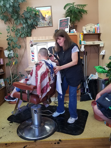 Barber Shop «Family Barber Shop», reviews and photos, 1618 Bonforte Blvd # A, Pueblo, CO 81001, USA