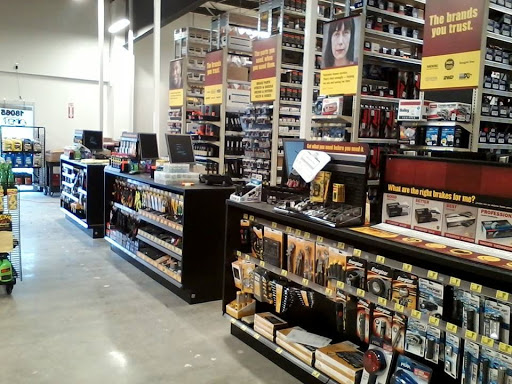 Auto Parts Store «Advance Auto Parts», reviews and photos, 300 W Landis Ave, Vineland, NJ 08360, USA