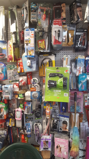 Variety Store «Sara Dollar Discount», reviews and photos, 2200 SW 16th St # 102, Miami, FL 33145, USA