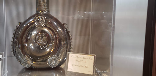 Wine Store «Wine Library», reviews and photos, 586 Morris Ave, Springfield Township, NJ 07081, USA