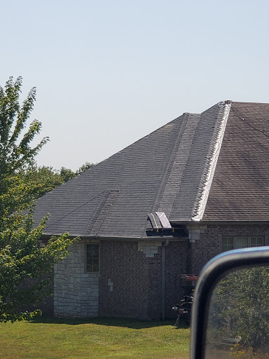 Roofing Contractor «Cureall Roofing», reviews and photos, 946 Co Rd 7040, Pottersville, MO 65790, USA