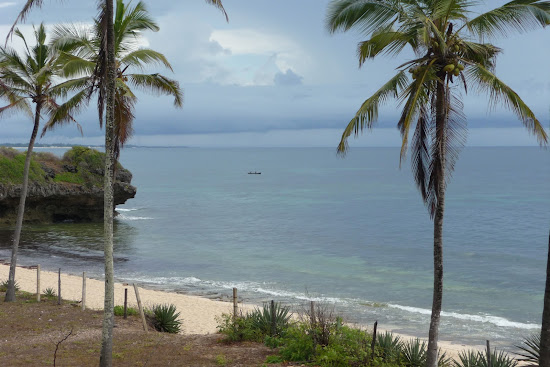 Takaungu Beach