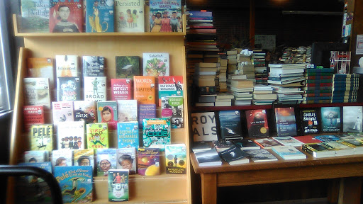 Used Book Store «Smith Family Bookstore», reviews and photos, 525 Willamette St, Eugene, OR 97401, USA