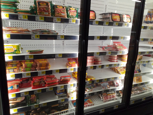 Discount Store «Dollar General», reviews and photos, 13721 Palm Dr, Desert Hot Springs, CA 92240, USA