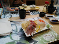 Sashimi du Restaurant japonais Maneki Neko à Sotteville-lès-Rouen - n°3
