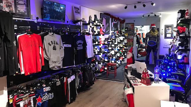 Reviews of Seconds Out Fight Store in Edinburgh - Sporting goods store