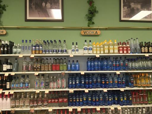 Liquor Store «Wine & Spirits», reviews and photos, 987 Wayne Ave, Chambersburg, PA 17201, USA