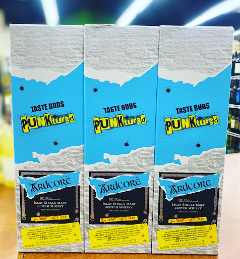 Liquor Store «Paradise Liquor», reviews and photos, 3237 Hilton Rd, Ferndale, MI 48220, USA