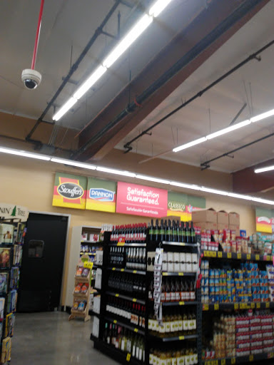 Grocery Store «Grocery Outlet Bargain Market», reviews and photos, 520 Workman Mill Rd, La Puente, CA 91746, USA