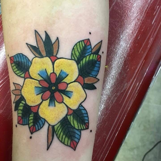 Tattoo Shop «Artistic Body Tattoo», reviews and photos, 467 N Dixie Blvd, Radcliff, KY 40160, USA