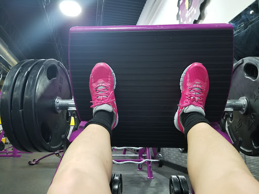 Gym «Planet Fitness», reviews and photos, 516 E Lewis and Clark Pkwy, Clarksville, IN 47129, USA