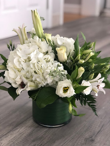 Florist «Valley Florist», reviews and photos, 301 Merrimack St, Methuen, MA 01844, USA