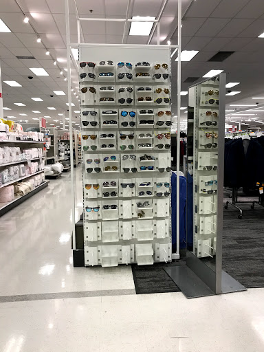 Department Store «Target», reviews and photos, 4400 Town Center Blvd, El Dorado Hills, CA 95762, USA