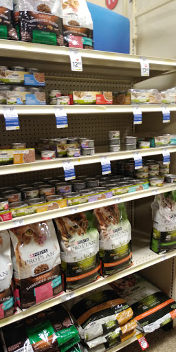 Pet Supply Store «PetSmart», reviews and photos, 1671 E Market St, Harrisonburg, VA 22801, USA