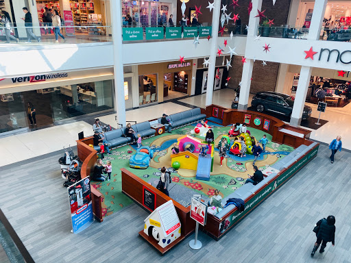 Shopping Mall «South Hills Village», reviews and photos, 301 South Hills Village, Pittsburgh, PA 15241, USA