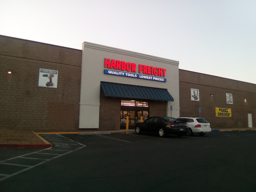 Hardware Store «Harbor Freight Tools», reviews and photos, 10765 Magnolia Ave #100, Riverside, CA 92505, USA
