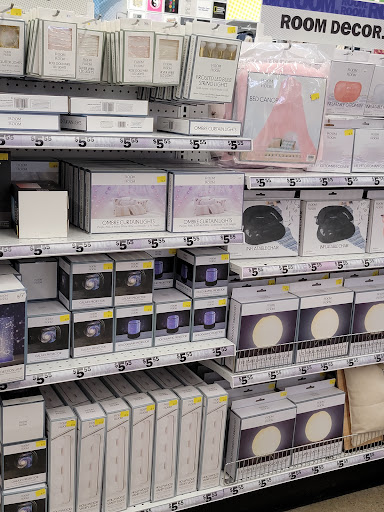 Variety Store «Five Below», reviews and photos, 4801 McKnight Rd, Pittsburgh, PA 15237, USA