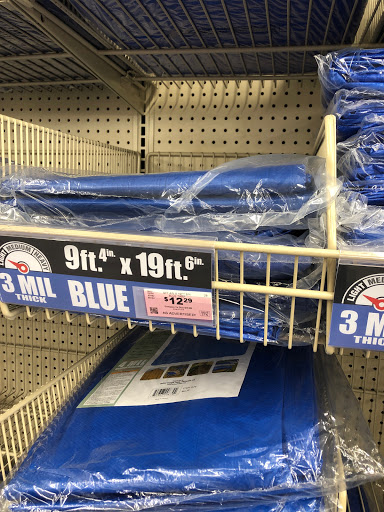 Hardware Store «Harbor Freight Tools», reviews and photos, 22330 S Sterling Blvd STE 101, Sterling, VA 20164, USA