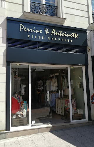 Perrine & Antoinette - Virée Shopping à Angers