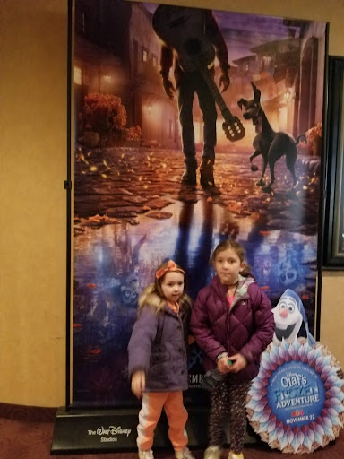 Movie Theater «Kinnelon Cinemas», reviews and photos, 25 Kinnelon Rd, Kinnelon, NJ 07405, USA