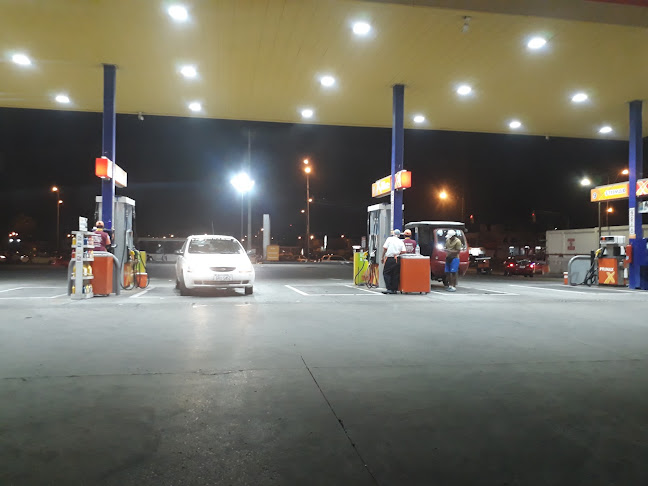 Opiniones de Gasolinera Primax Vergeles en Guayaquil - Gasolinera