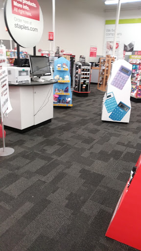 Office Supply Store «Staples», reviews and photos, 345 Rockaway Turnpike, Lawrence, NY 11559, USA