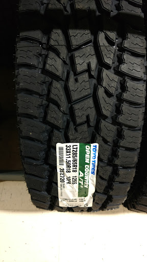 Tire Shop «Les Schwab Tire Center», reviews and photos, 2650 Las Positas Rd, Livermore, CA 94551, USA