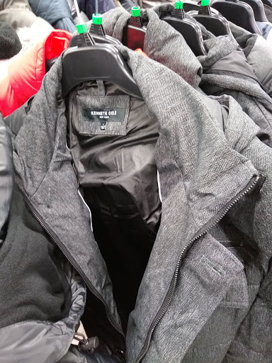 Clothing Store «Burlington Coat Factory», reviews and photos, 4849 Golf Rd, Skokie, IL 60077, USA