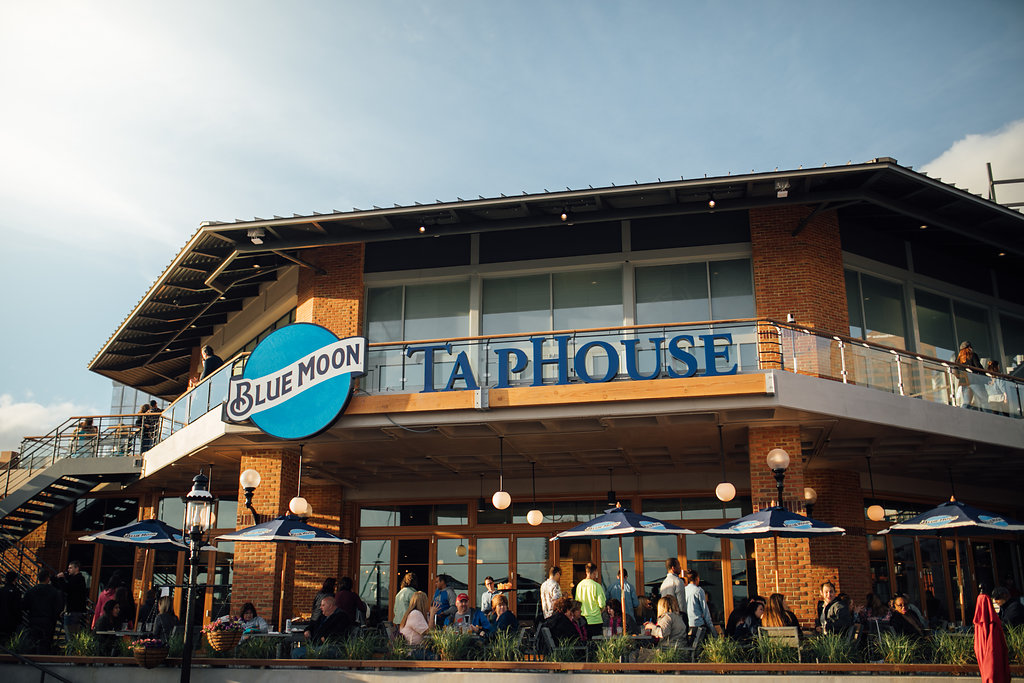 Blue Moon Taphouse 23510