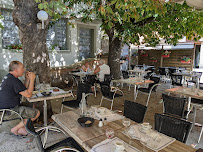 Atmosphère du Restaurant Au Goujon Frétillant à Navilly - n°1
