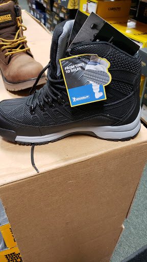 Shoe Store «K & D Shoe Warehouse», reviews and photos, 2240 Dogwood Dr SE, Conyers, GA 30013, USA