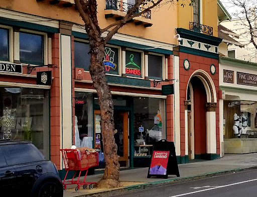 Dry Cleaner «Rockridge Royal Cleaners», reviews and photos, 5455 College Ave, Oakland, CA 94618, USA