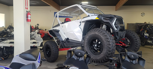 Motorcycle Dealer «Moto United - Beach Cities - Suzuki Polaris Yamaha», reviews and photos, 10401 Alondra Blvd, Bellflower, CA 90706, USA