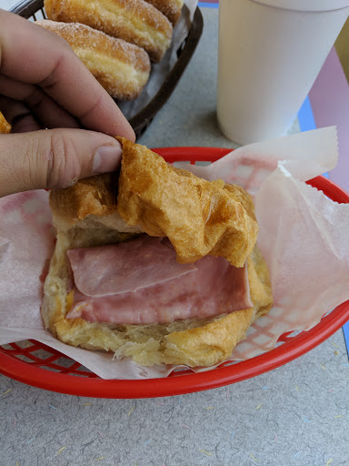 Donut Shop «Best Country Donuts», reviews and photos, 4746 Jonesboro Rd, Forest Park, GA 30297, USA