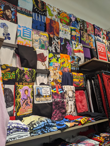 Clothing Store «rue21», reviews and photos, 554 Pinnacle Pkwy #717, Bristol, TN 37620, USA