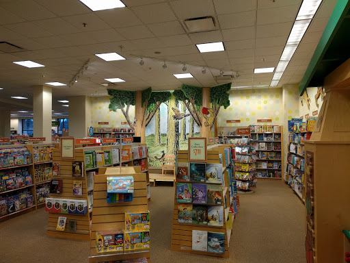 Book Store «Barnes & Noble», reviews and photos, 301 NE Northgate Way, Seattle, WA 98125, USA