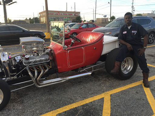 Auto Parts Store «Pep Boys Auto Parts & Service», reviews and photos, 1515 Eastern Blvd, Montgomery, AL 36117, USA