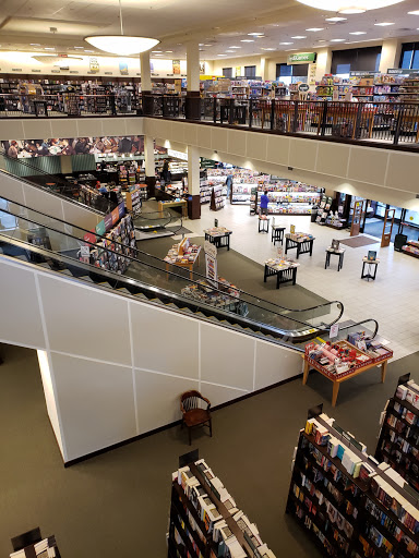 Book Store «Barnes & Noble», reviews and photos, 301 NE Northgate Way, Seattle, WA 98125, USA