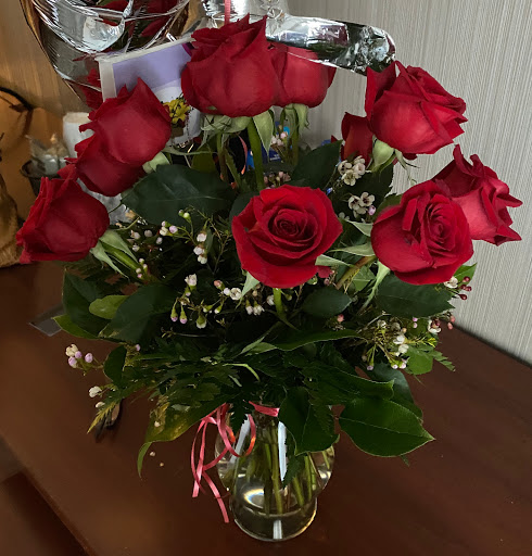 Florist «Kreutzer Dorl Florist», reviews and photos, 611 York St, Newport, KY 41071, USA