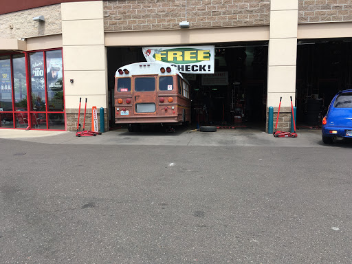 Tire Shop «Discount Tire Store - Tigard, OR», reviews and photos, 11462 SW Pacific Hwy, Tigard, OR 97223, USA