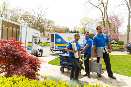 Moving and Storage Service «Relocators», reviews and photos, 233 Robbins Ln #10, Syosset, NY 11791, USA